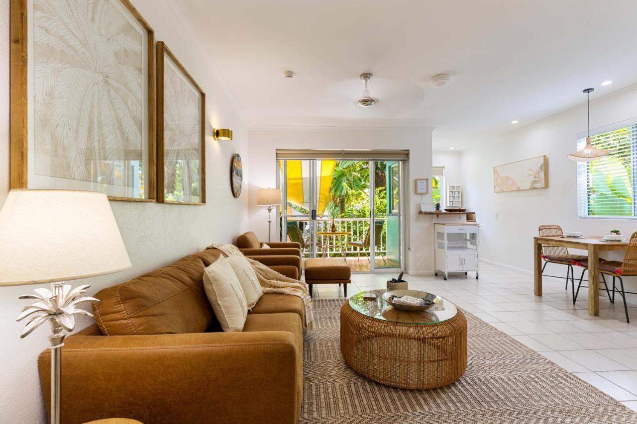 Oasis Luxe On Macrossan Street - Stylish Residence Port Douglas Dış mekan fotoğraf